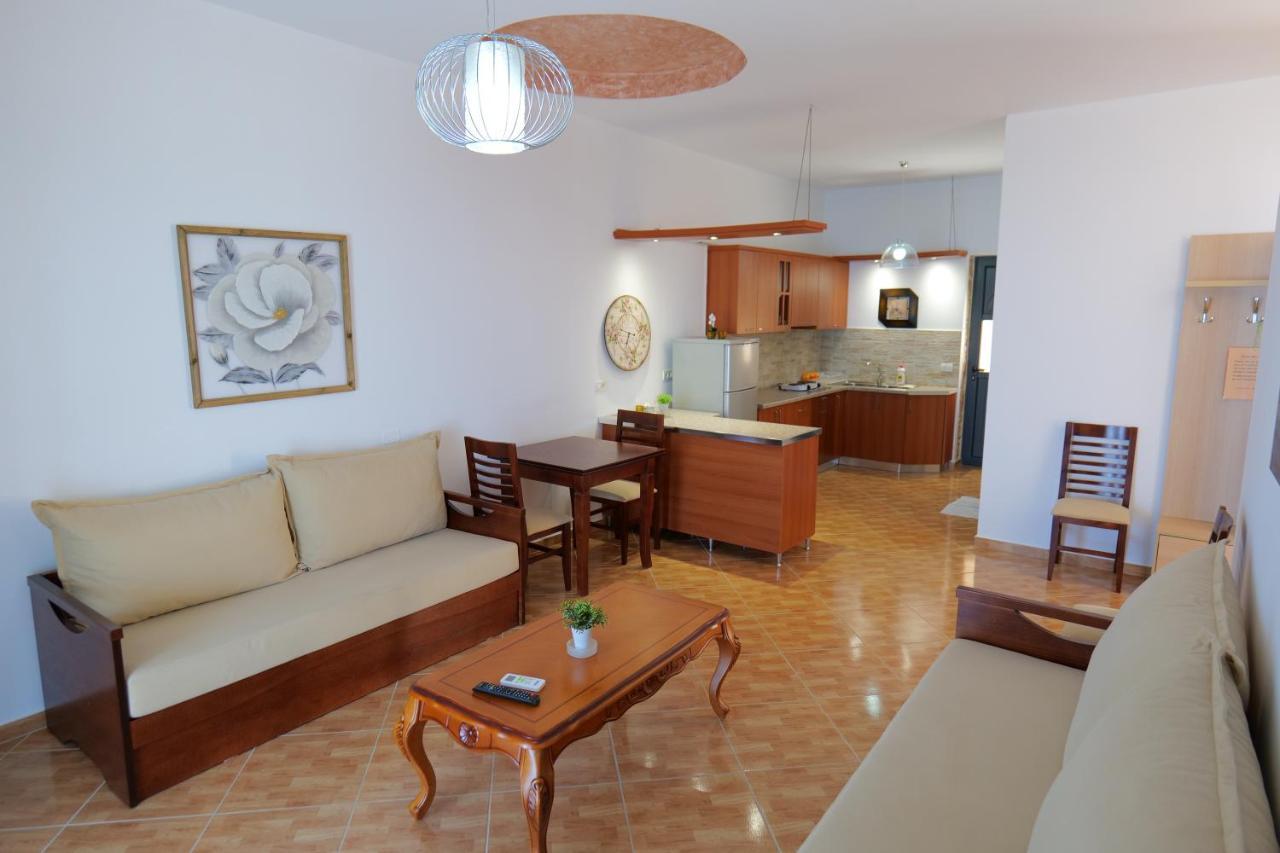 Sunset Villas Qeparo Exterior photo