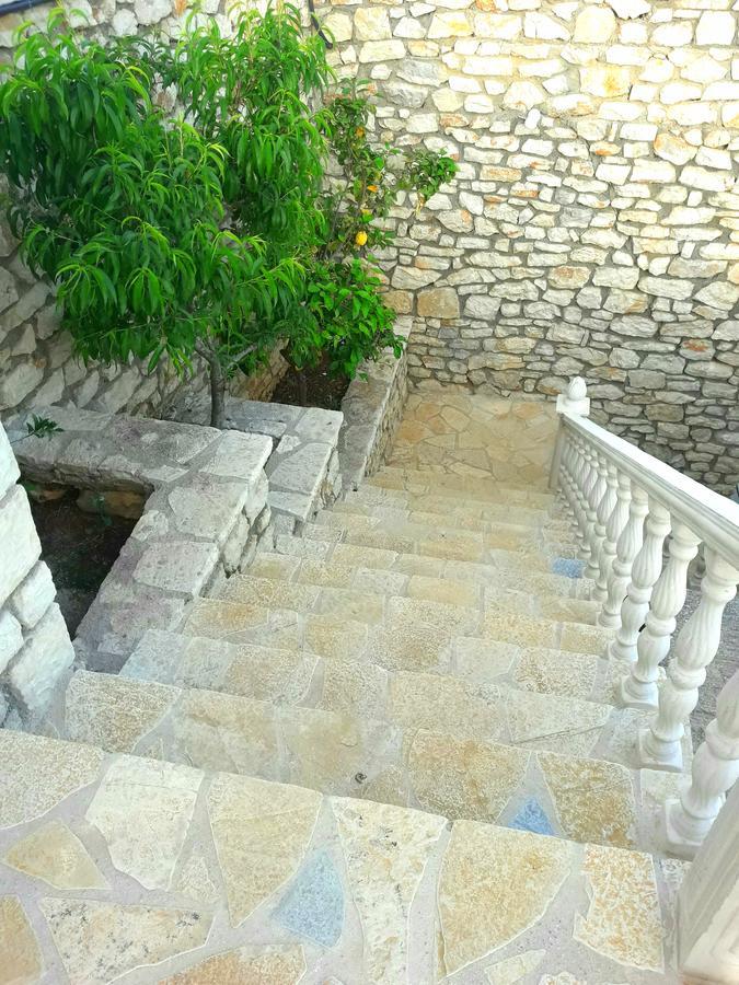 Sunset Villas Qeparo Exterior photo
