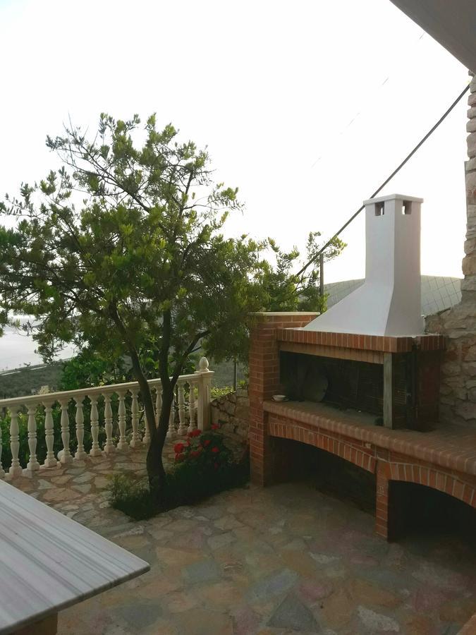 Sunset Villas Qeparo Exterior photo